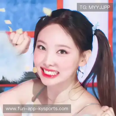 蒙炯芊